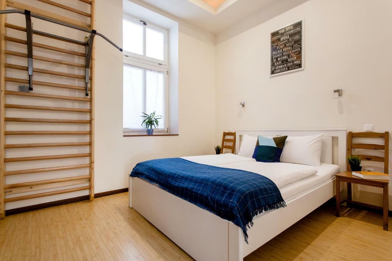 Ferienwohnung Downtown Delight Near The Basilica Budapest Exterior foto